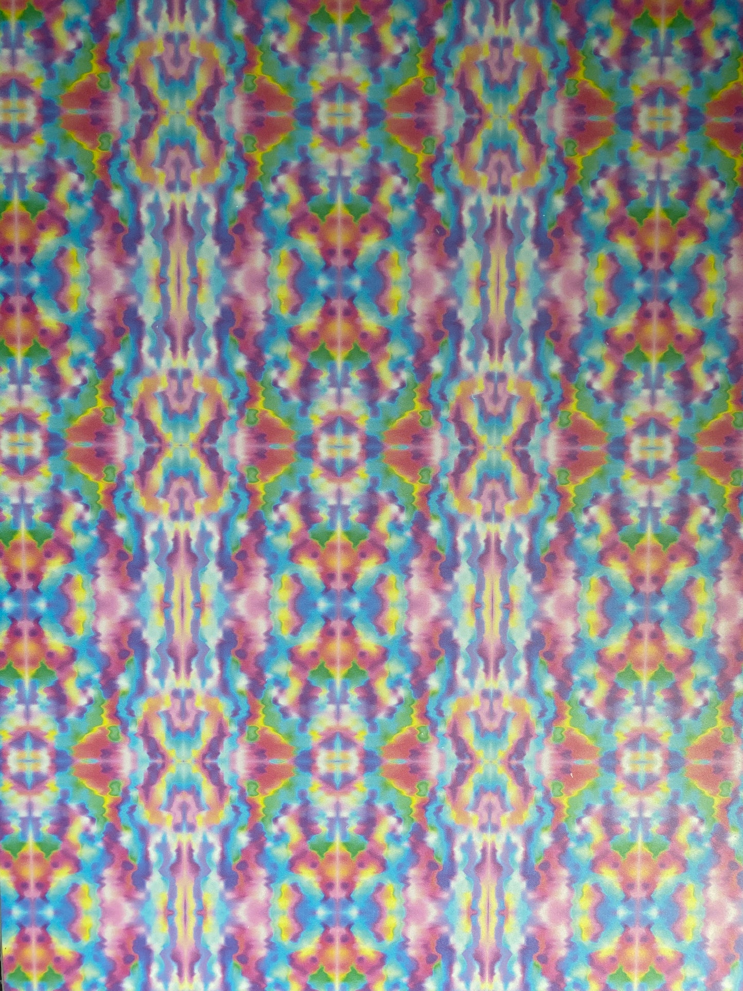 Kaleidoscope Topper With Earrings