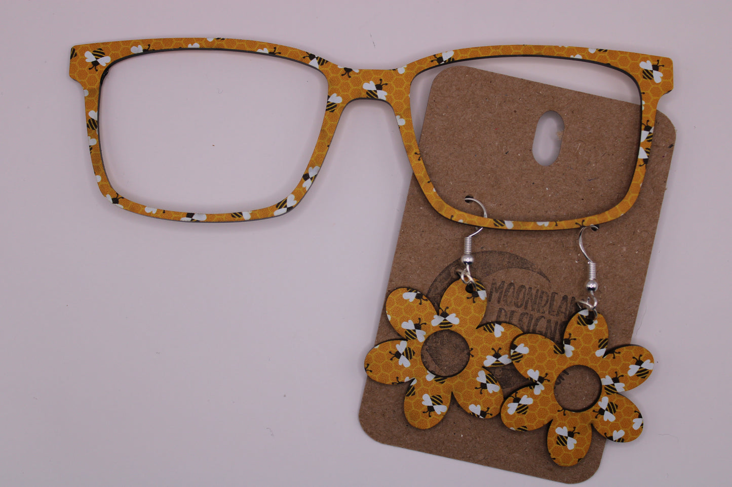 Bees Topper With Earrings