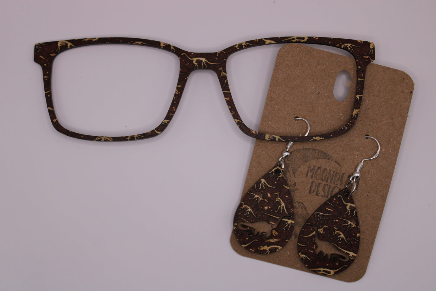 Dinosaur Bones Topper With Earrings