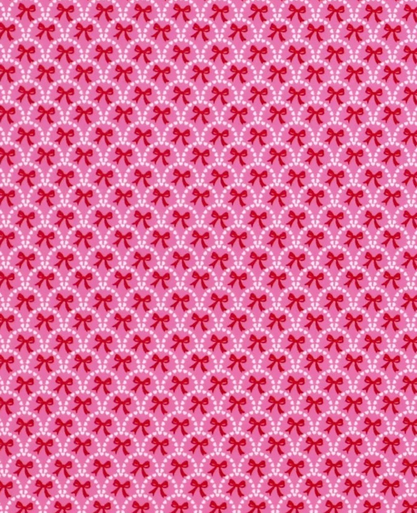 Heart arches & bows topper