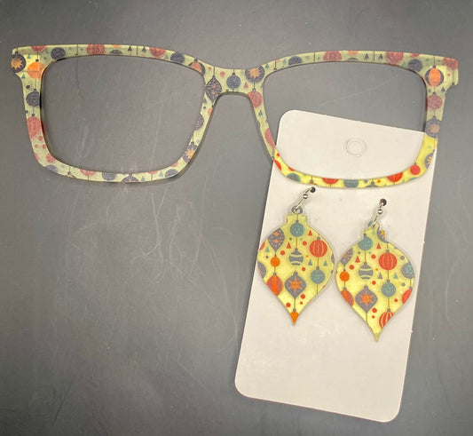 Vintage ornaments topper with earrings