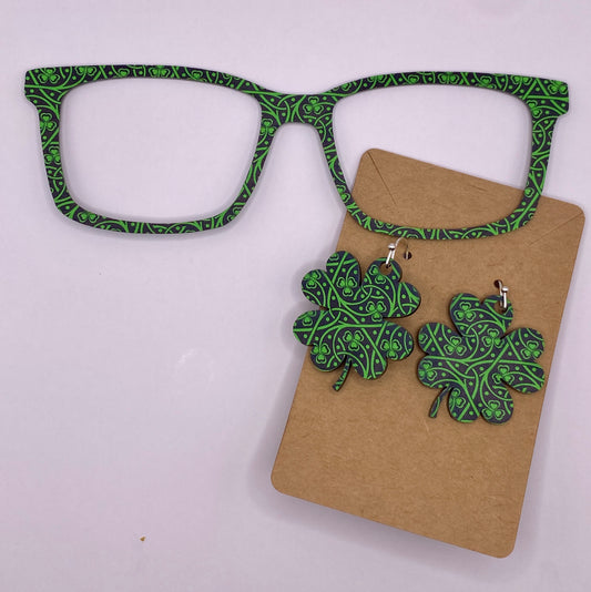 Celtic shamrocks Topper With Earrings