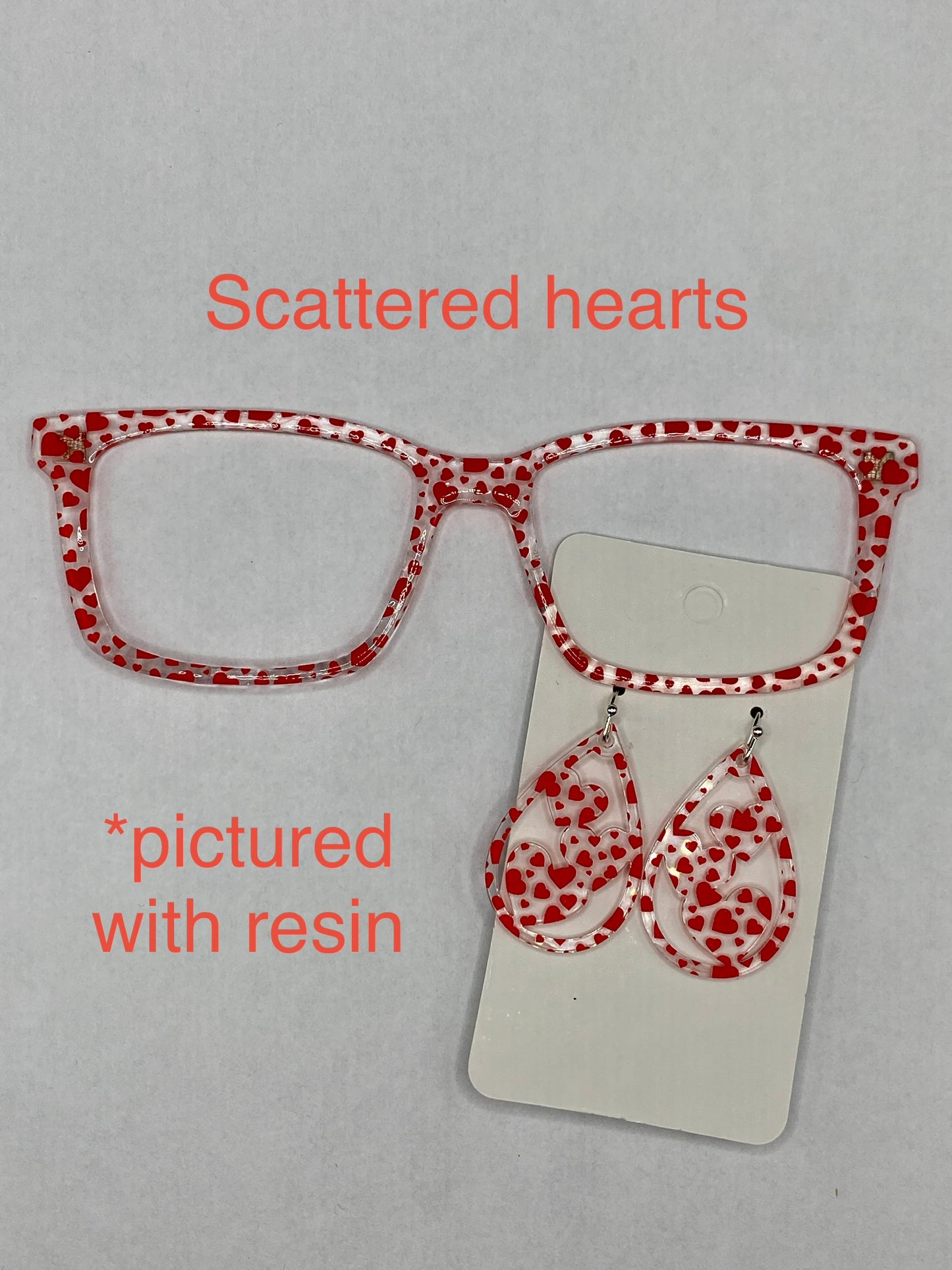 Scattered hearts topper with earrings