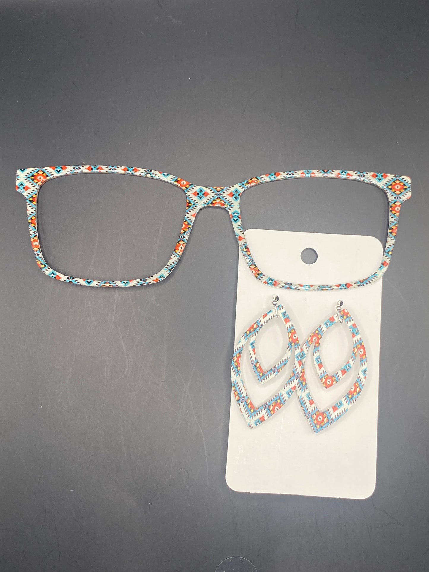 White Aztec topper with earrings