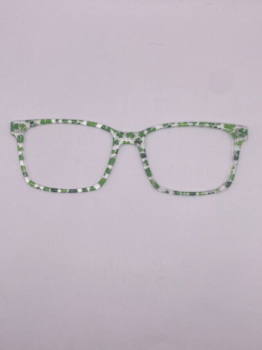 Scattered shamrocks