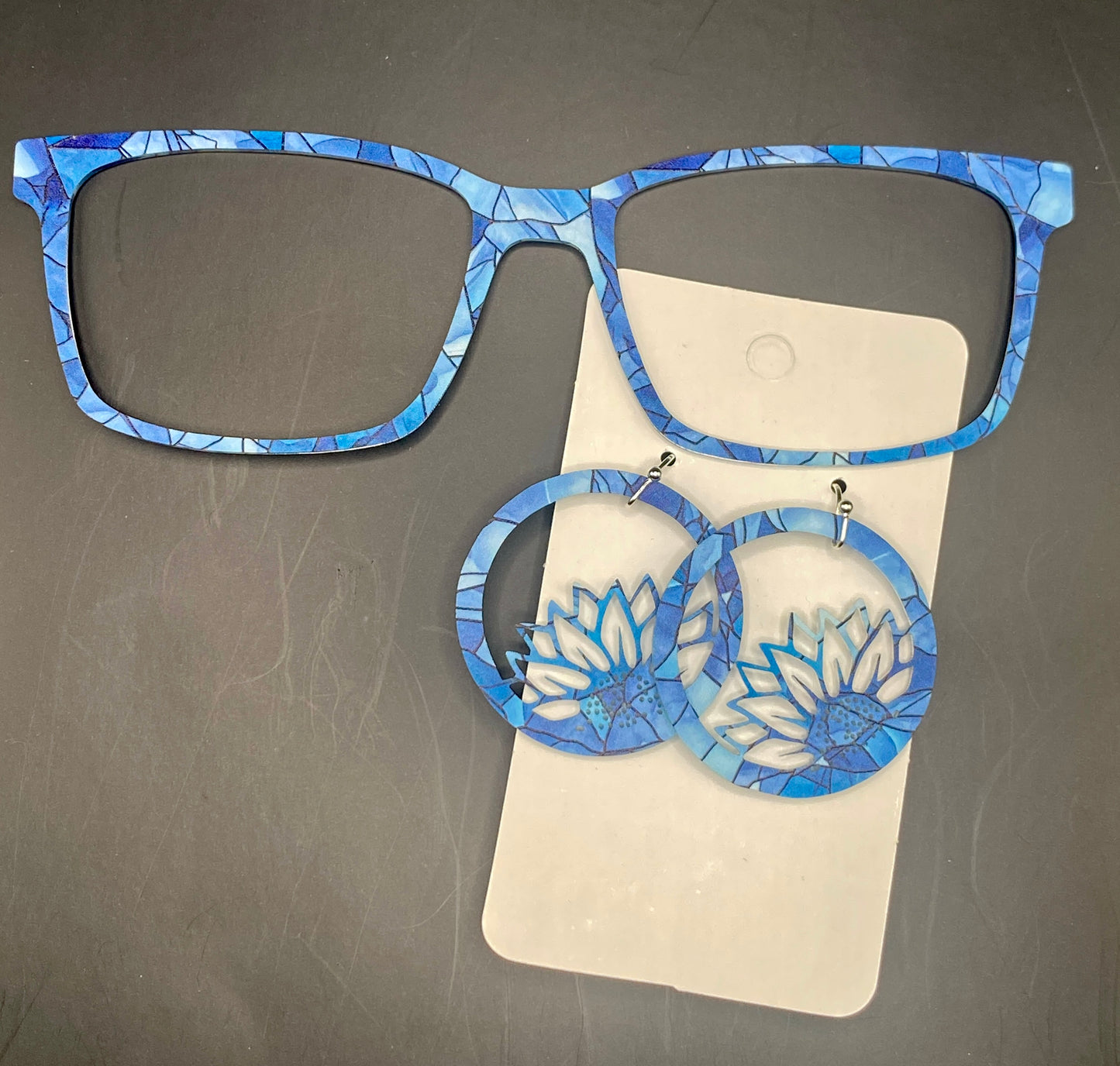 Icy stained glass topper with earrings