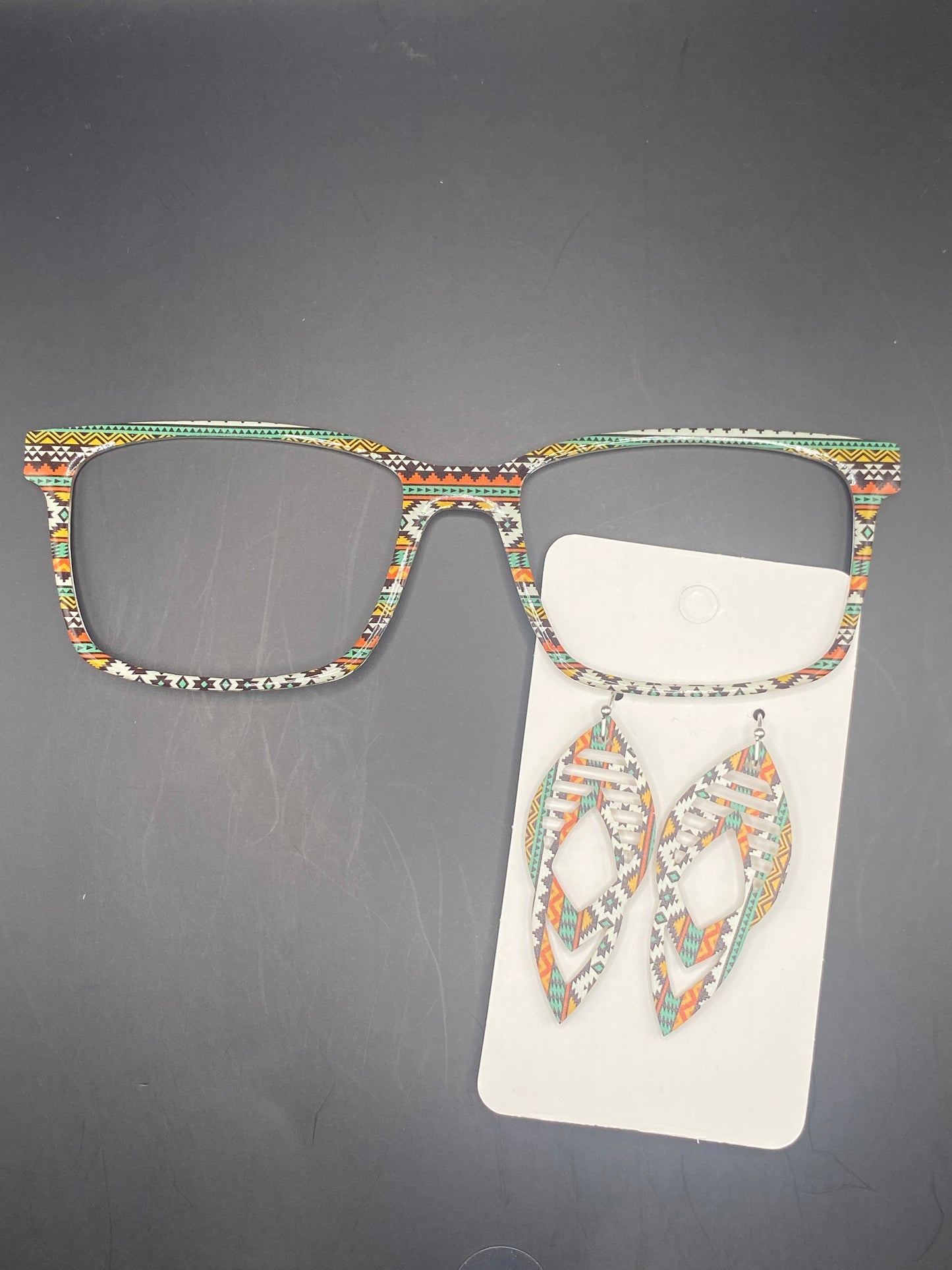 Aztec topper with earrings