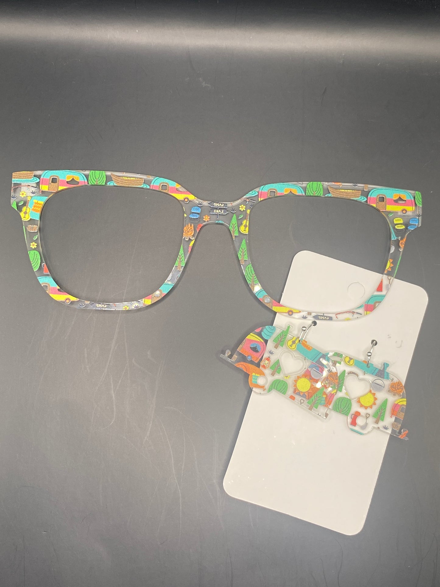 Happy camper topper with earrings