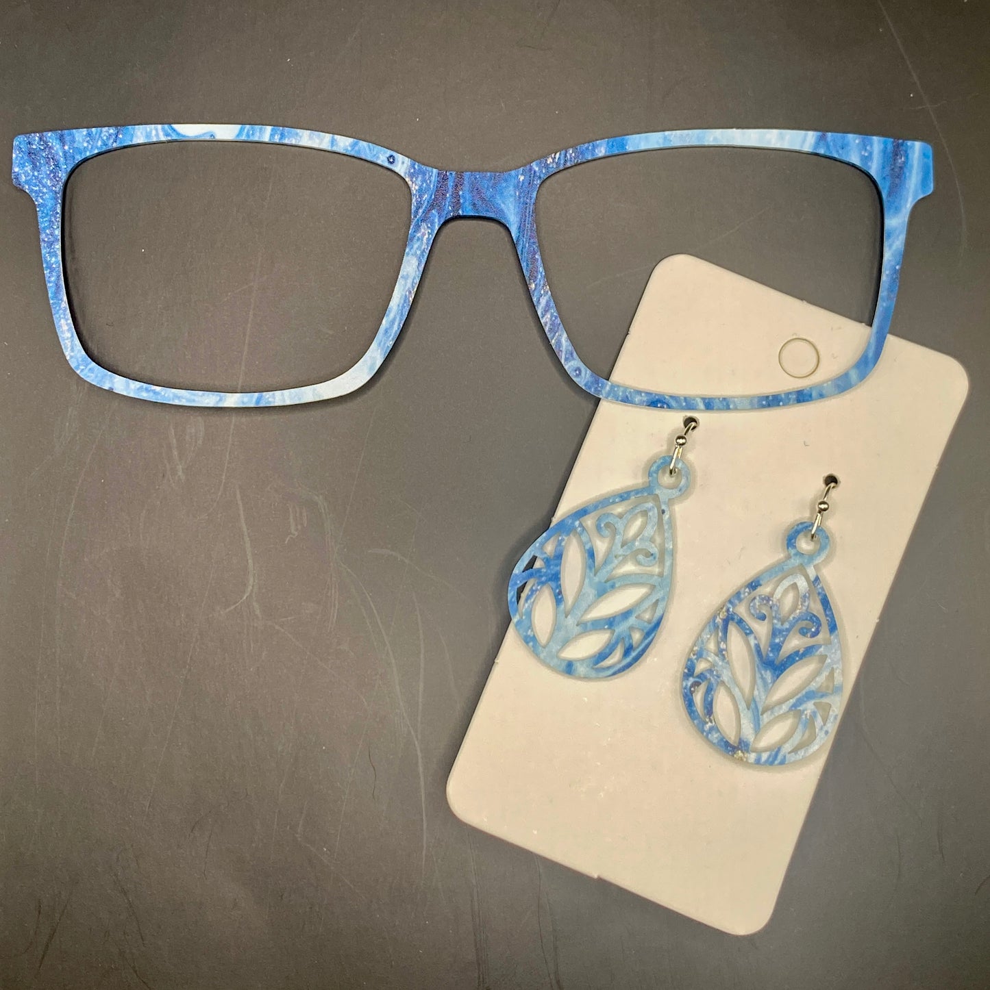 Blue Marble topper w earrings