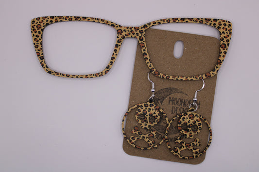 Leopard Skulls topper w/earrings